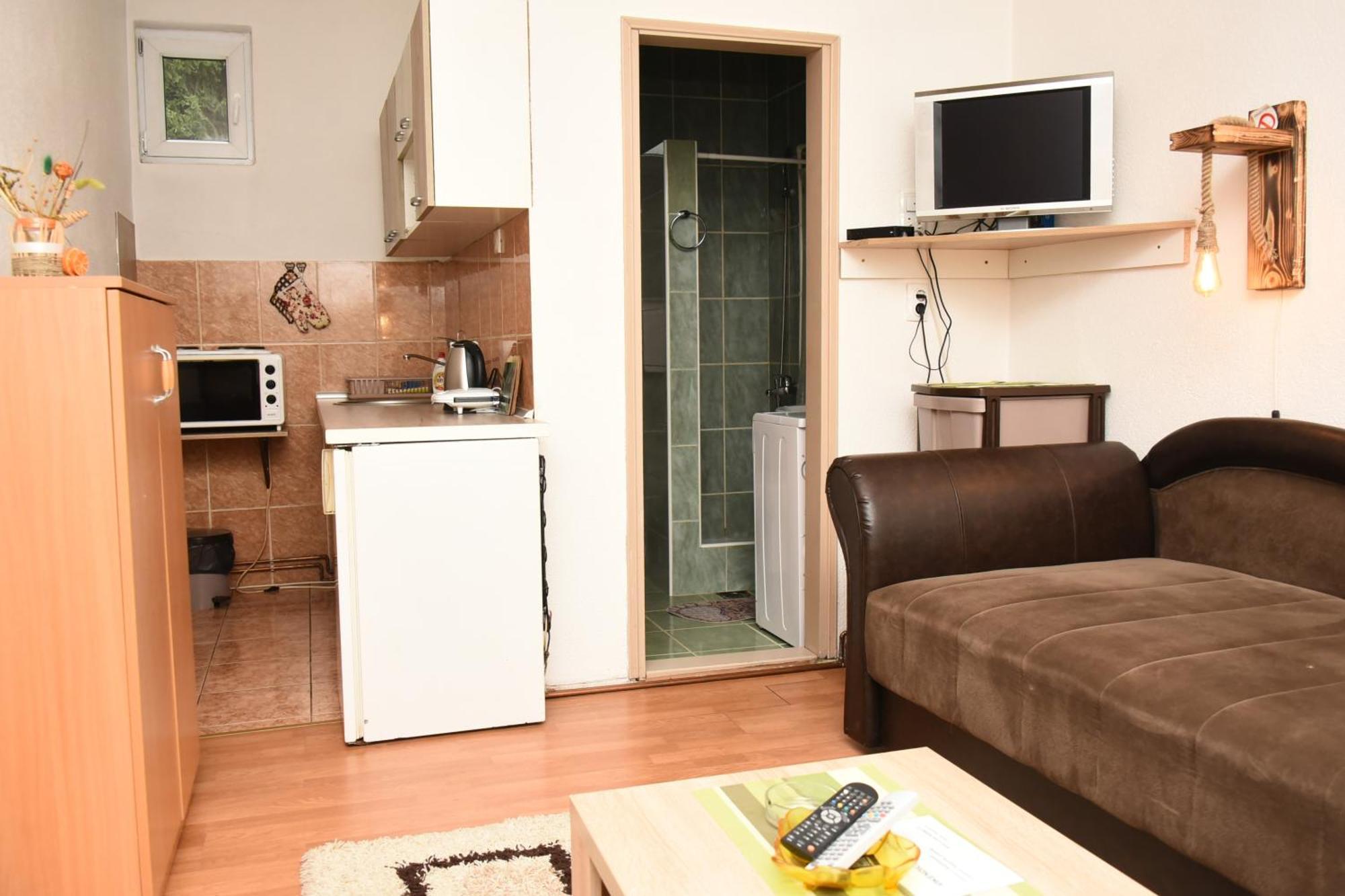 Vikendica Ceperkovic #1 Villa โคเปานิก ภายนอก รูปภาพ